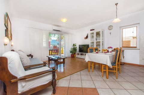 Apartments Anita - Unit 1578-61