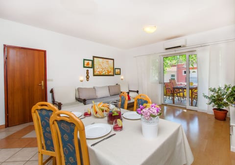 Apartments Anita - Unit 1578-61