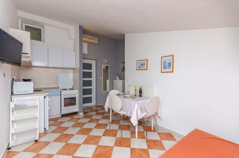 Apartments Manda - Unit 46711-61