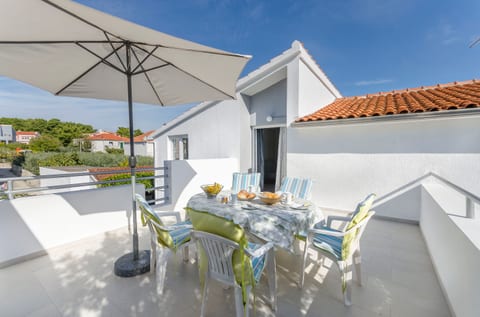 Apartments Manda - Unit 46713-61