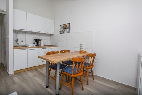 Apartments Sanda - Unit 46736-61