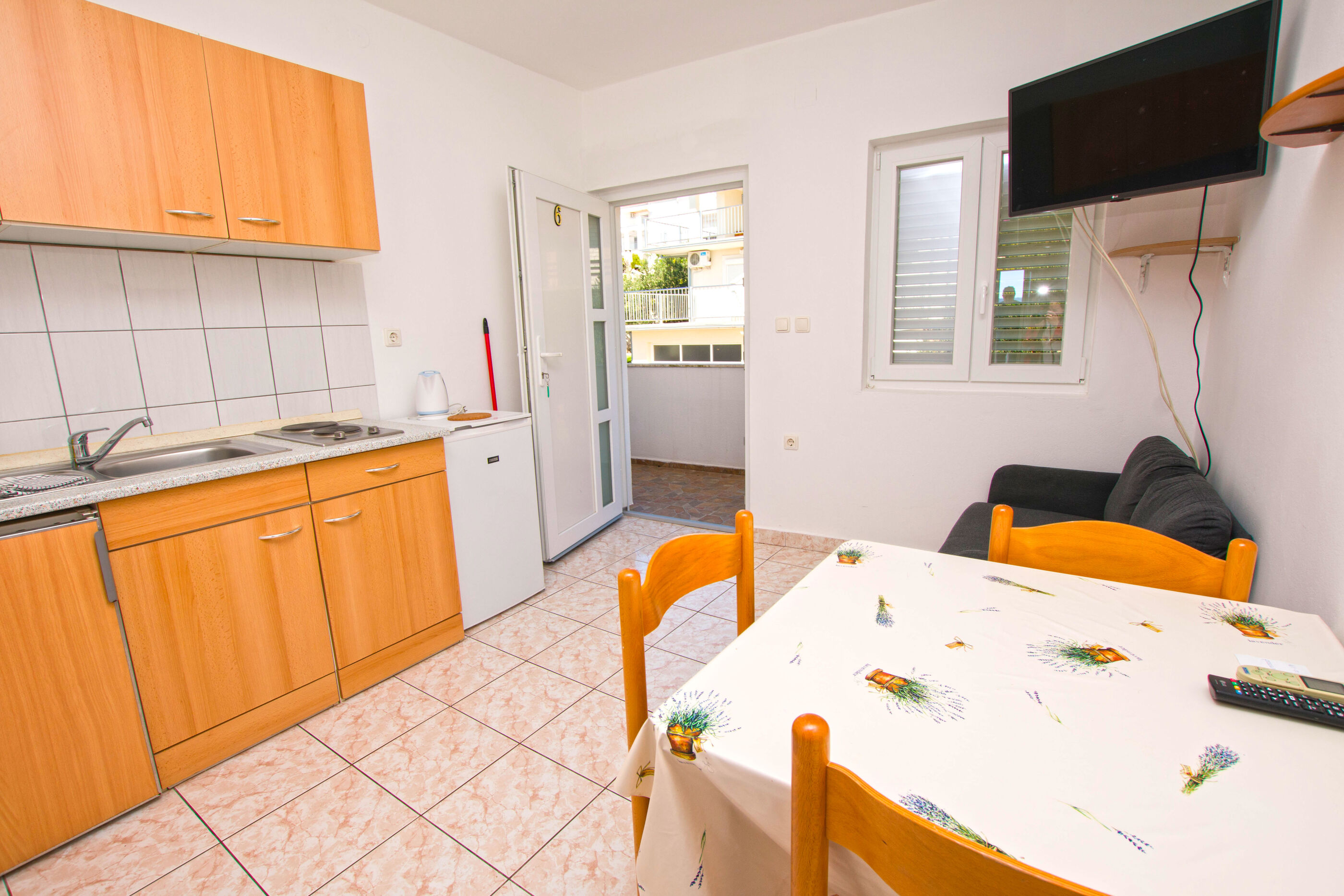 Apartments Josip - Unit 46765-61