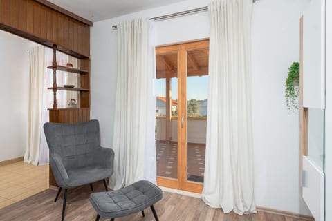 Apartments Sanja - Unit 46793-61