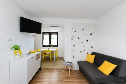 Apartment Branko - Unit 369921-13