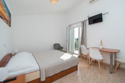 Apartment Danijela - Unit 47330-61
