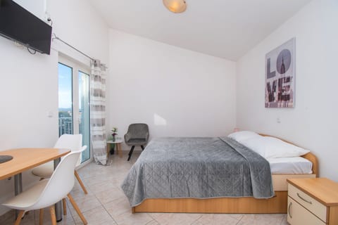 Apartment Danijela - Unit 47332-61