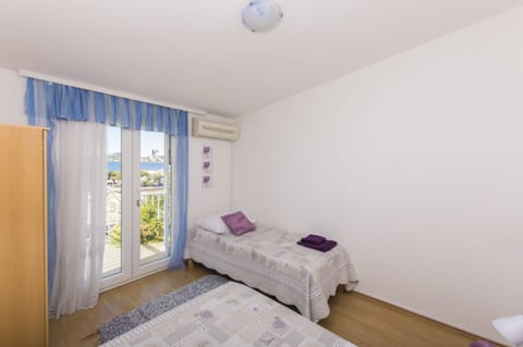 Apartment Nediljka - Unit 47338-61