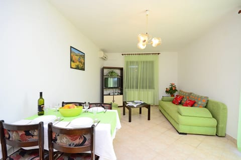 Apartments Ante - Unit 47544-61