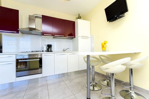 Apartments Smilje - Unit 47570-61