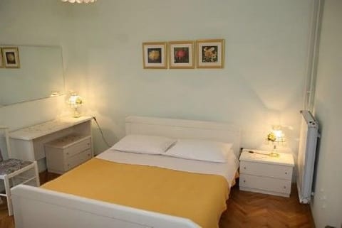 Apartments and Rooms Nada - Unit 47950-61