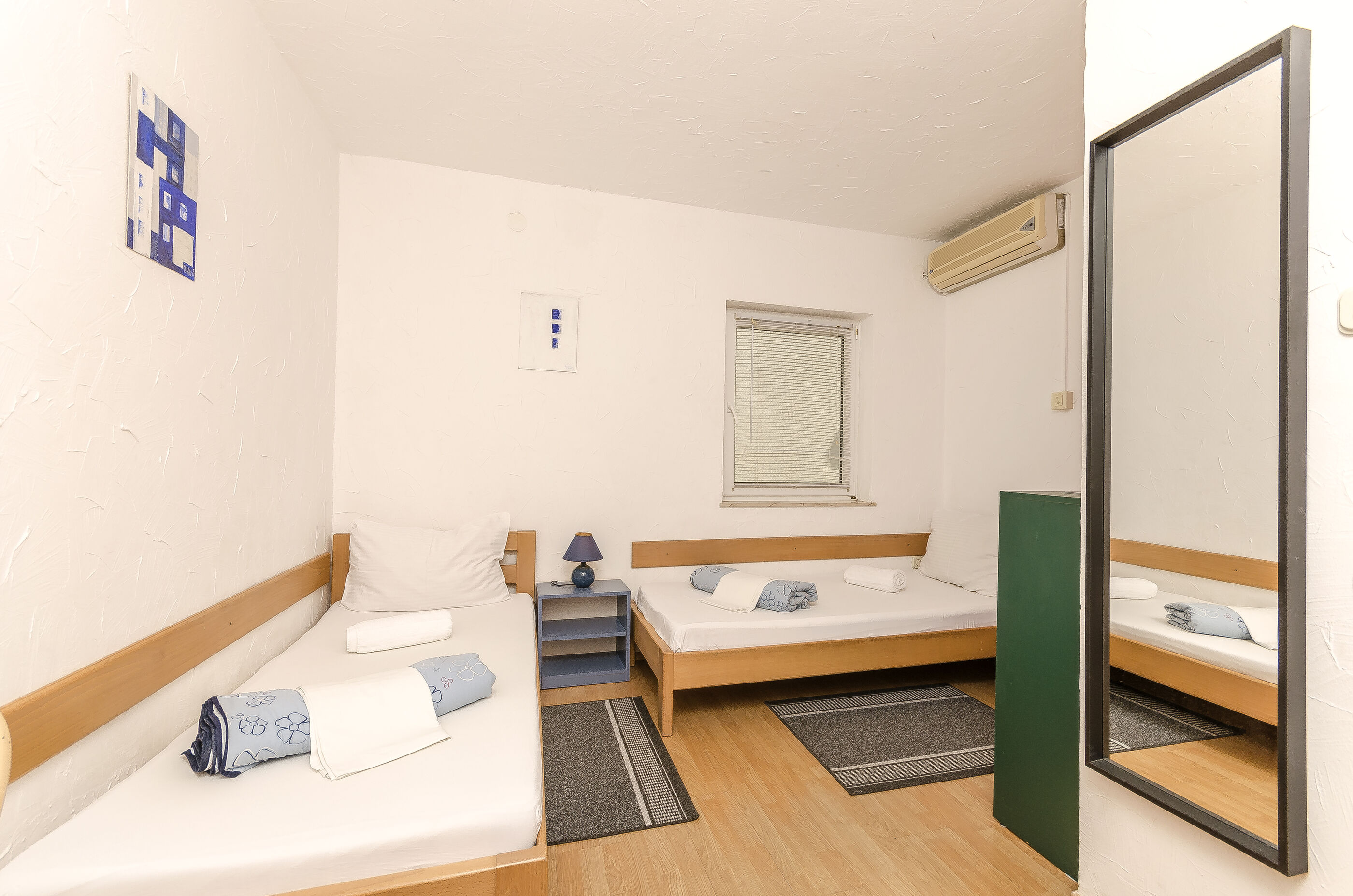 Apartments and Rooms Mladen - Unit 48178-61