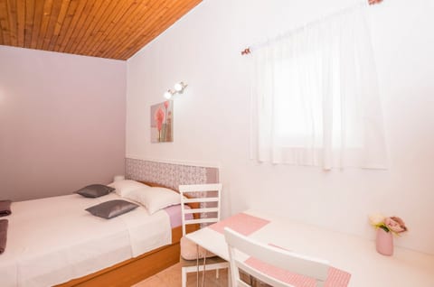 Apartments and Room Zinka - Unit 48180-61