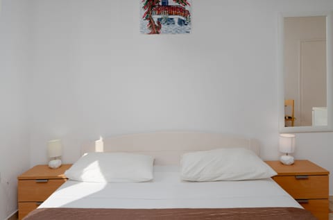 Apartments Family Gligora - Unit 48331-61