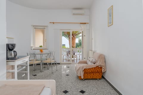 Apartments Family Gligora - Unit 48336-61