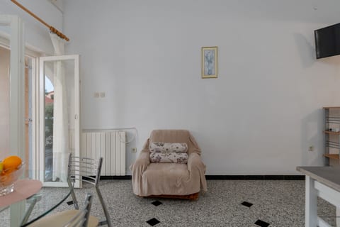 Apartments Family Gligora - Unit 48336-61