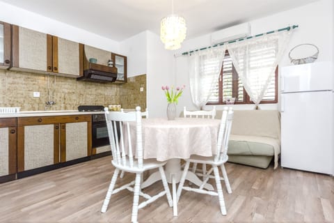 Apartment Sandra - Unit 179374-16