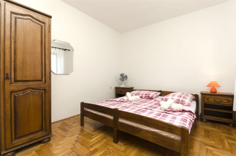 Apartments Miljenka - Unit 48432-61