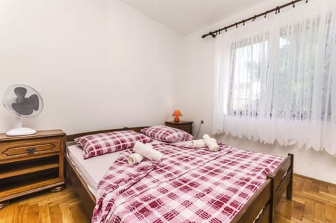 Apartments Miljenka - Unit 48432-61