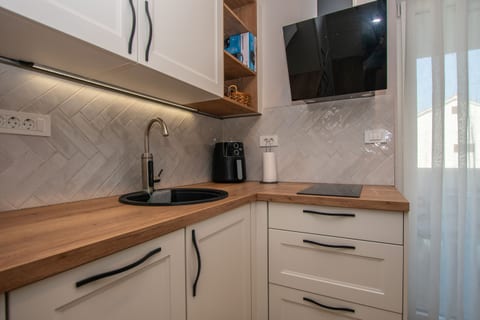 Apartments Josip - Unit 48554-61