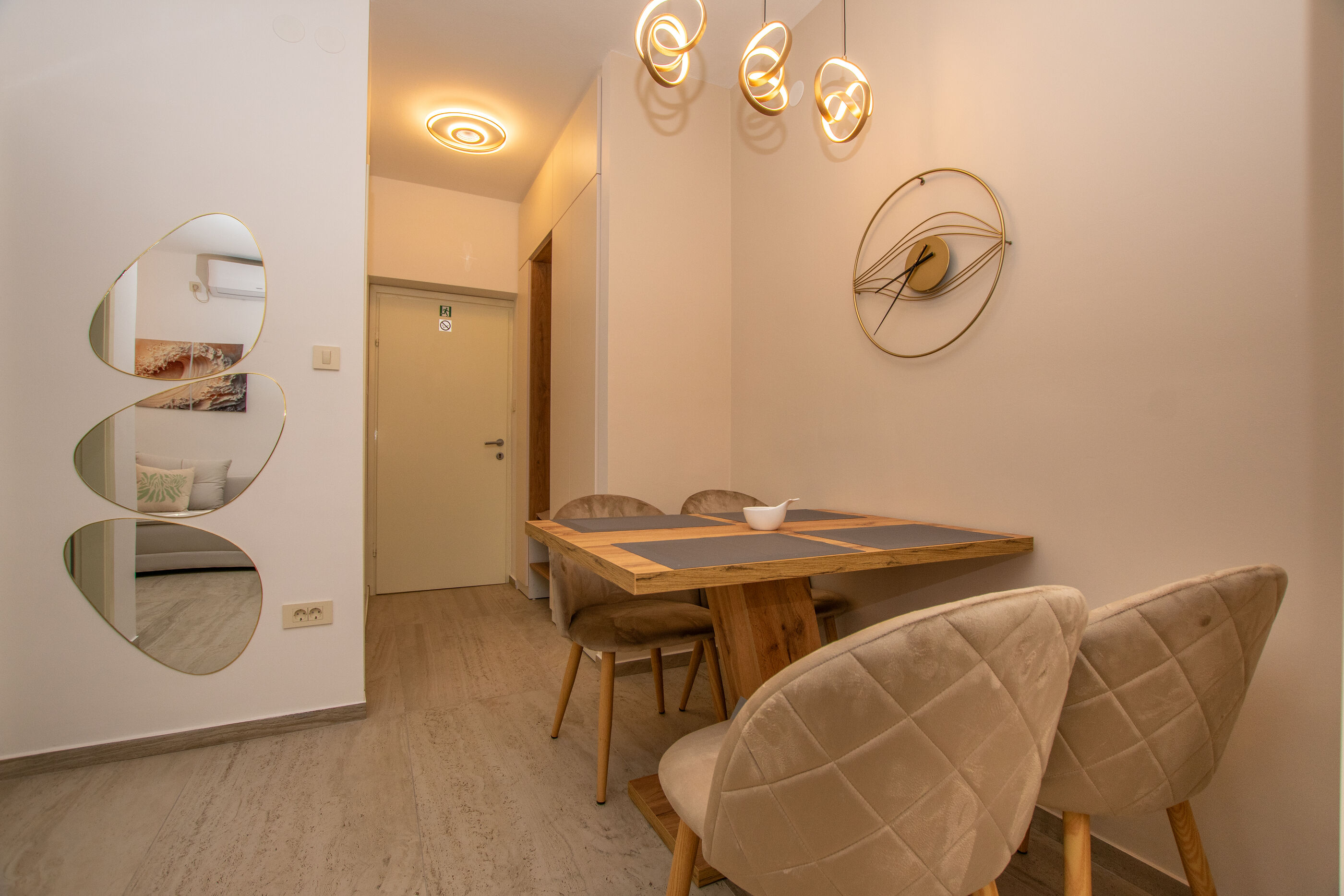 Apartments Josip - Unit 48555-61