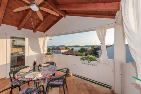 Apartments Josip - Unit 176922-5