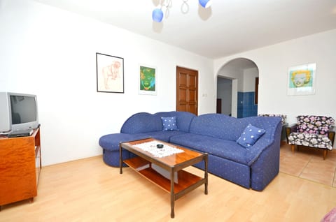 Apartments Goroslava - Unit 48661-61