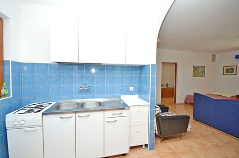 Apartments Goroslava - Unit 48661-61