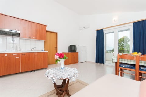 Apartments Igor - Unit 49145-61