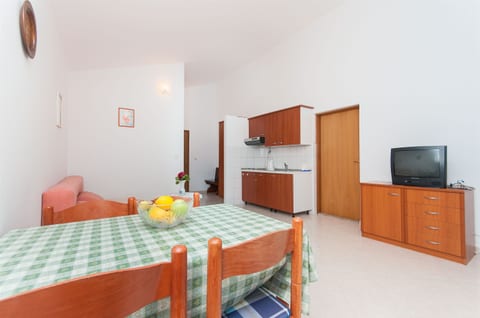 Apartments Igor - Unit 49145-61