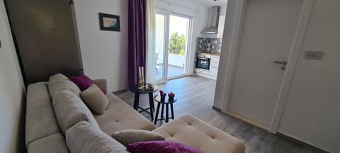 Apartments Helena - Unit 210884-16