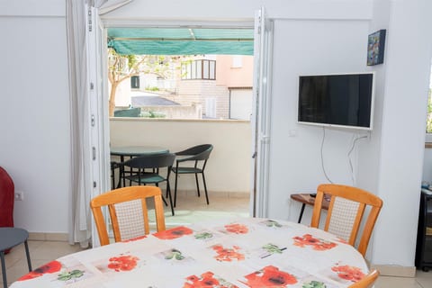 Apartment Nena - Unit 49251-61