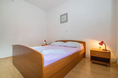 Apartments Željko - Unit 49432-61
