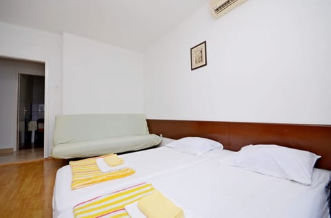 Apartments Joško - Unit 49663-61