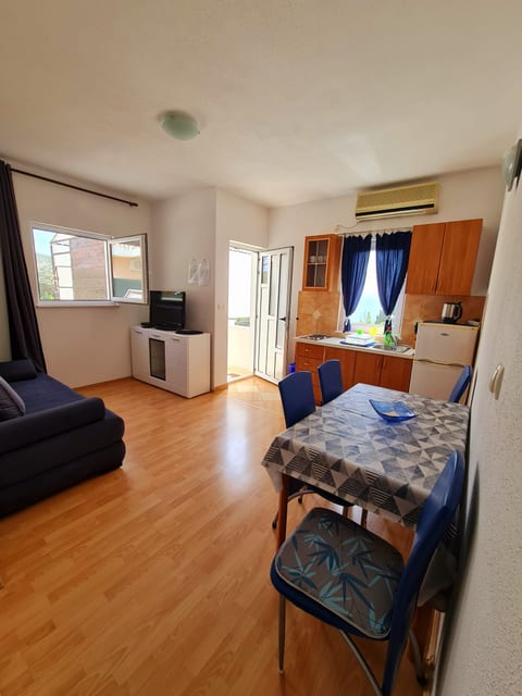 Apartments Silvana - Unit 49682-61