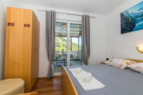 Apartments Jelena - Unit 49725-61