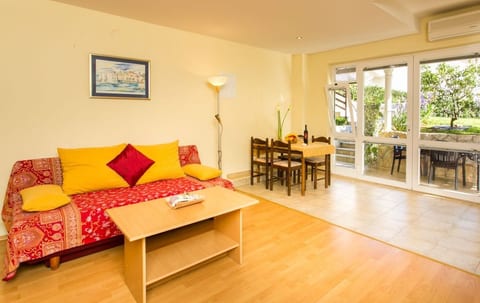Apartments Milenko - Unit 50506-61
