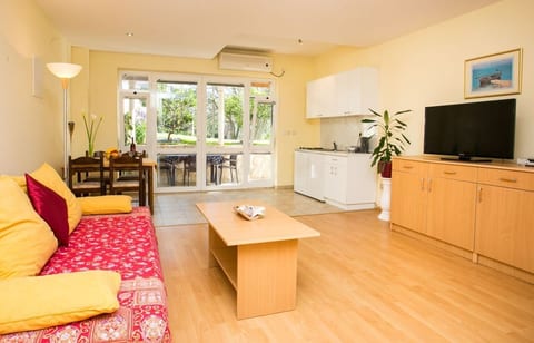 Apartments Milenko - Unit 50506-61