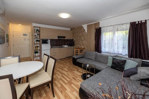 Apartments Novoselić - Unit 51059-61