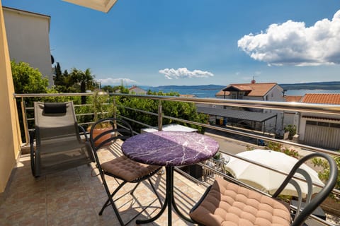 Apartments Novoselić - Unit 51059-61