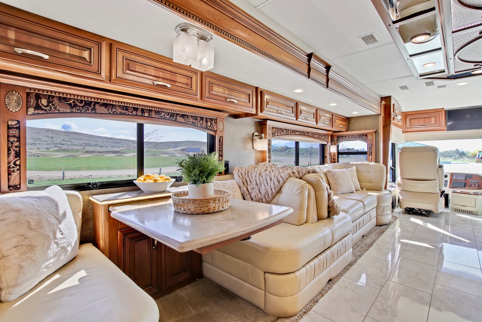 entegra-anthem-luxury-diesel-powered-motorhome/
