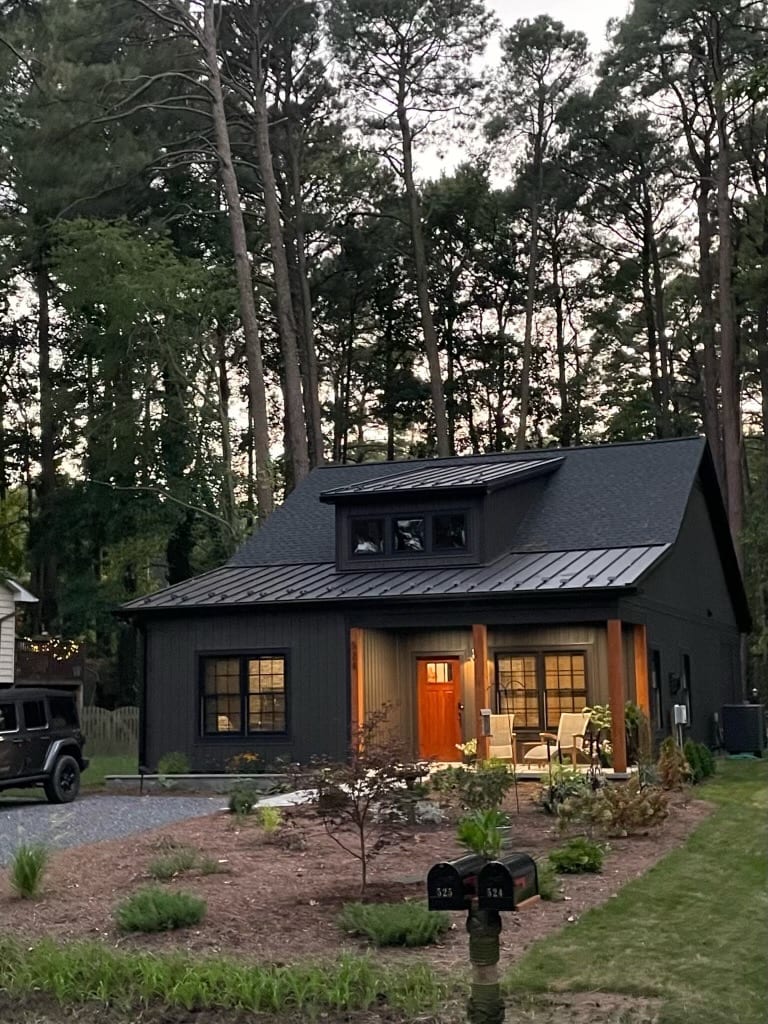 Off The Chart Stays Cottage