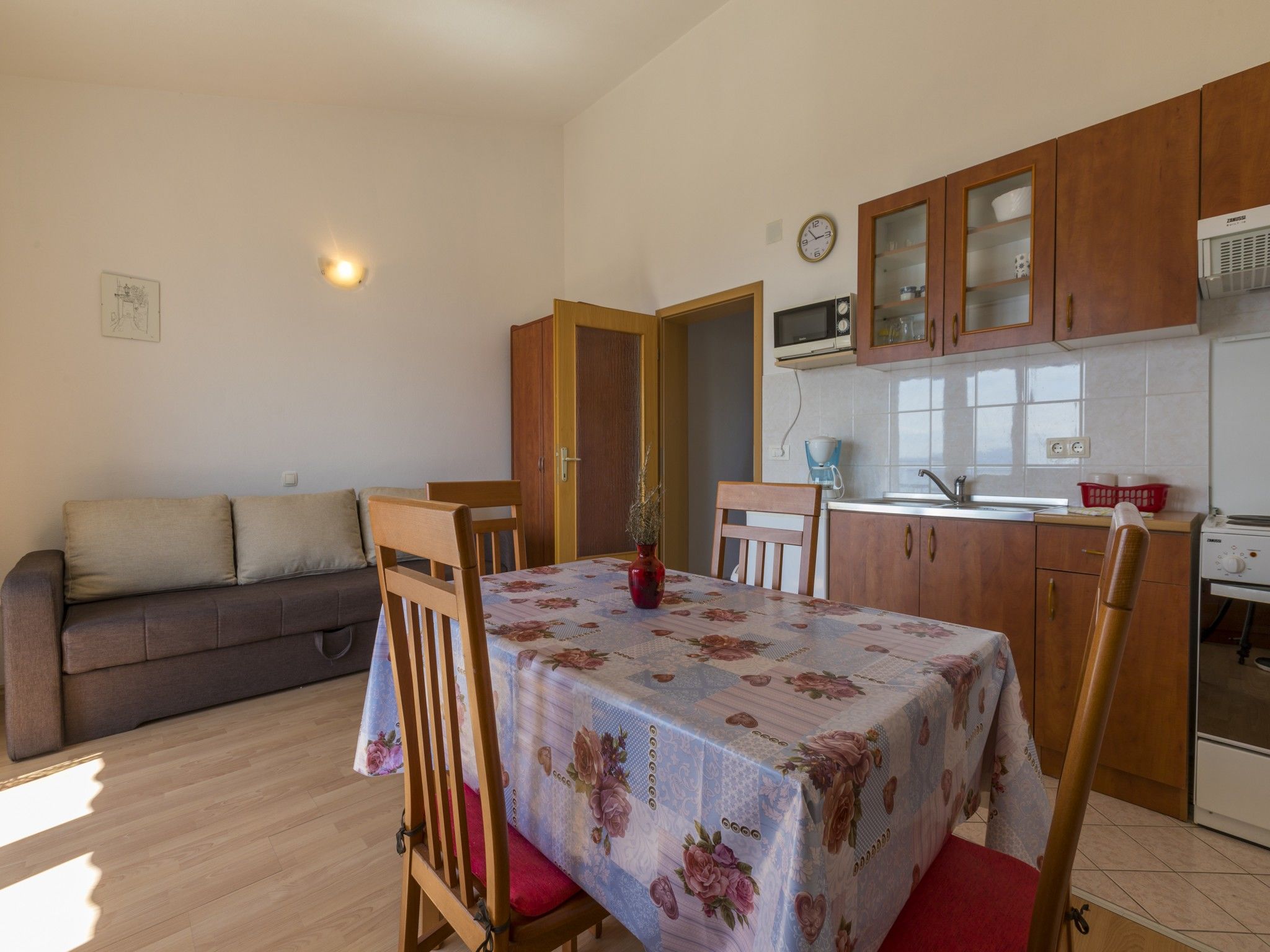 Apartments Maro - Unit 51076-61