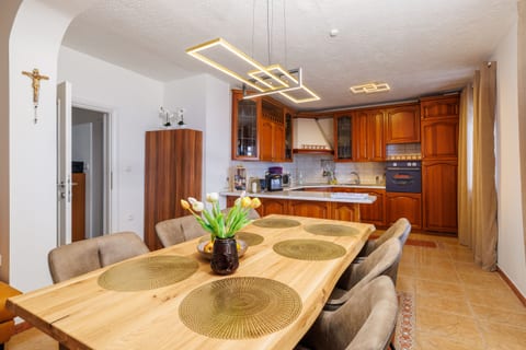 Apartments San - Unit 51101-61