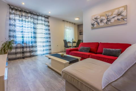Apartments Arijana - Unit 51125-61