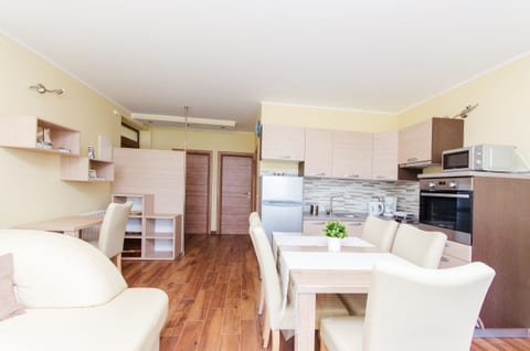 Apartment Ecio - Unit 51727-61