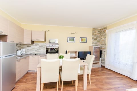 Apartment Ecio - Unit 51727-61