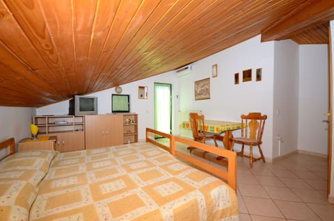 Apartments Ljiljana - Unit 51771-61