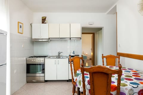 Apartments Josip - Unit 51790-61