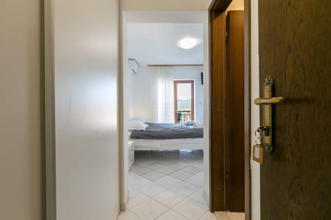 Apartments Josip - Unit 51791-61