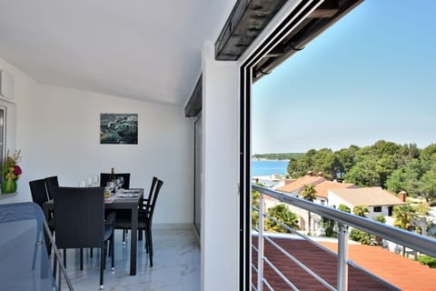 Apartments Ester - Unit 52036-61